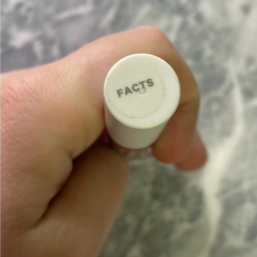 New‎ Milk Makeup Lip Vinyl Facts